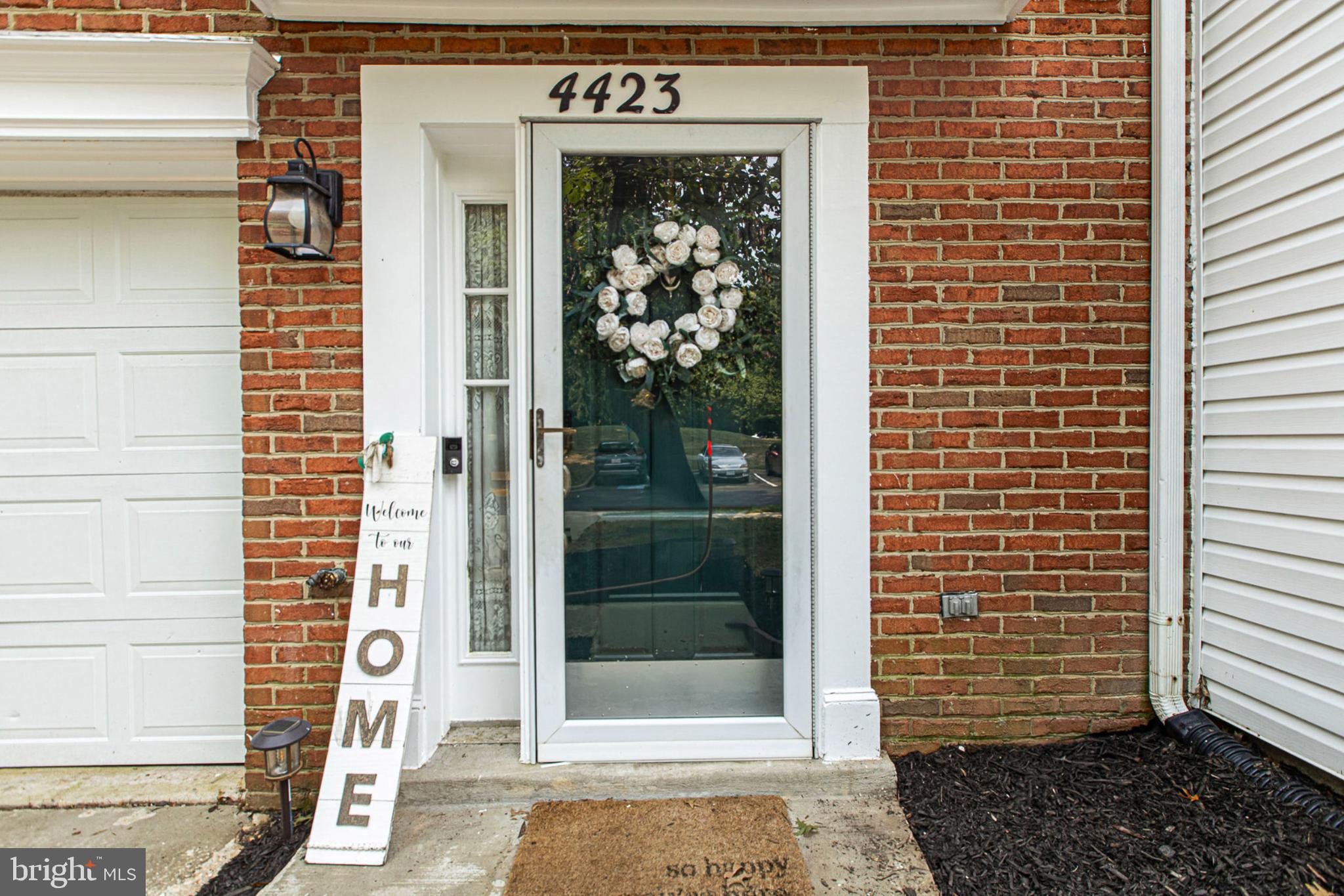 4423 BECKENHAM PLACE