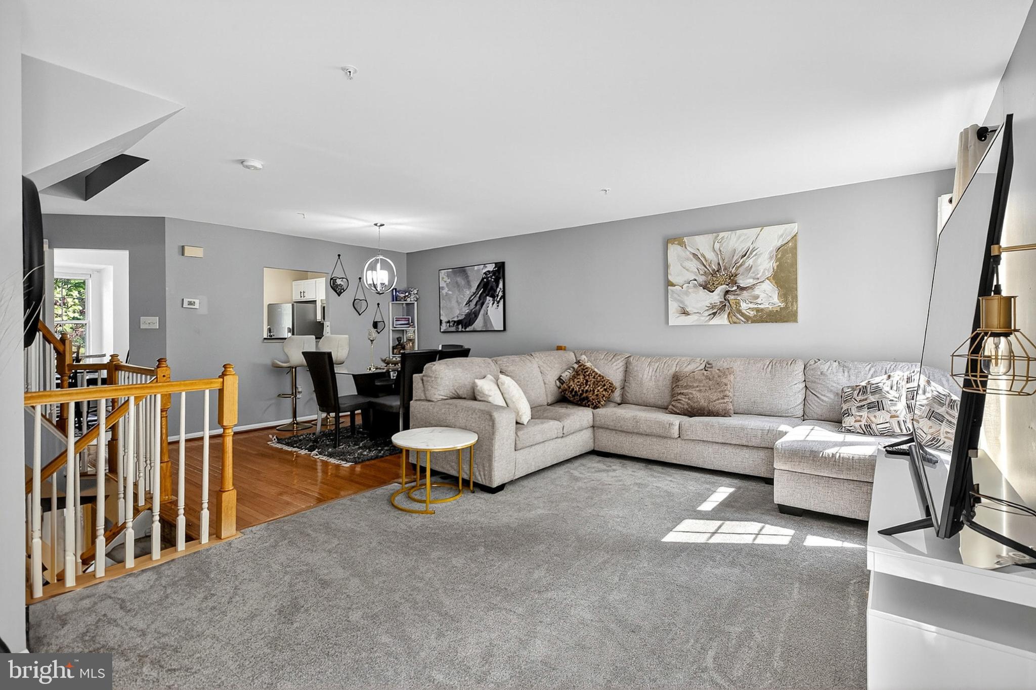 4423 BECKENHAM PLACE