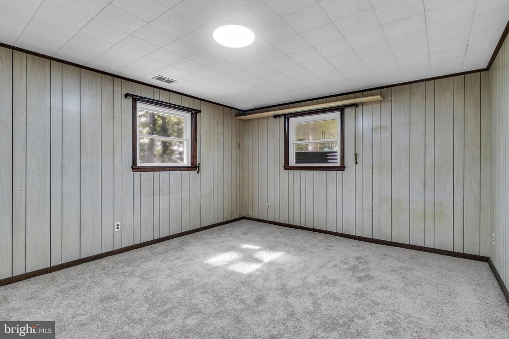 2720 HIDDEN VALLEY ROAD