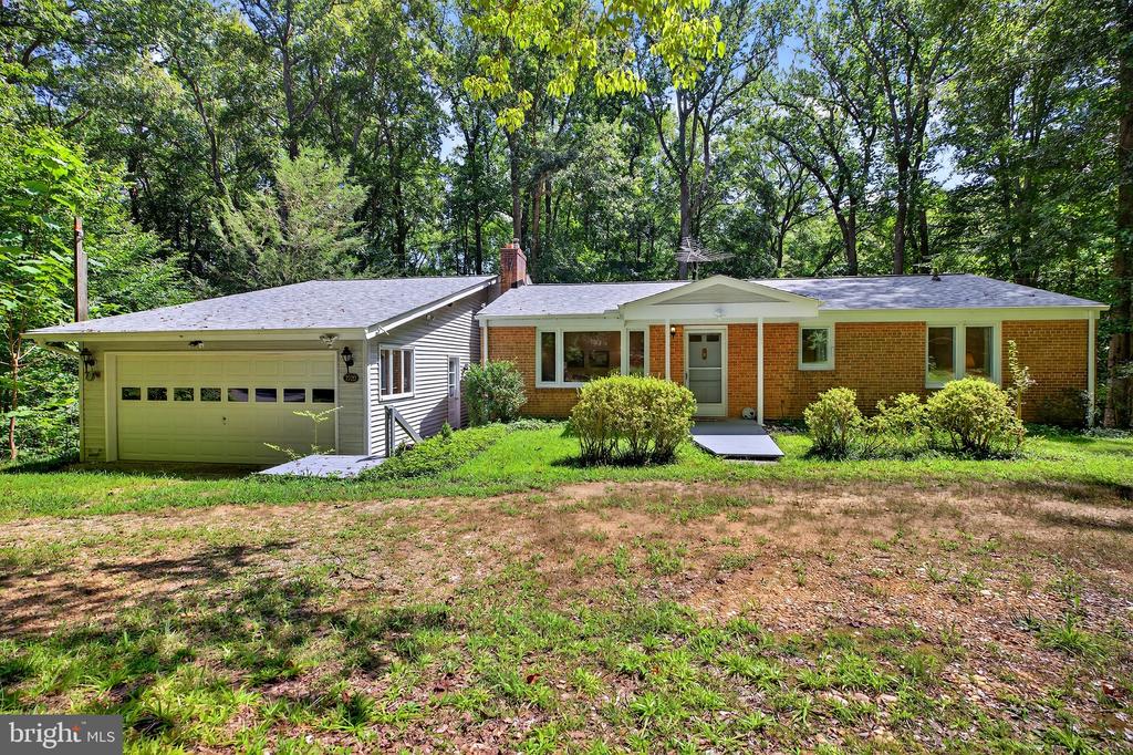 2720 HIDDEN VALLEY ROAD