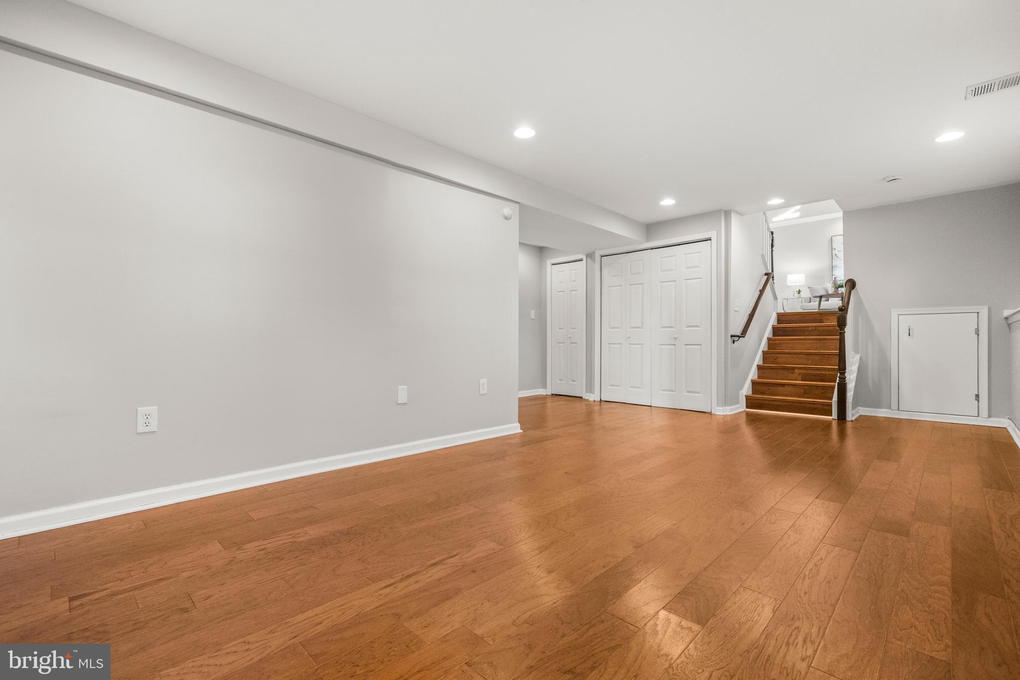 5408 NORLINDA CIRCLE