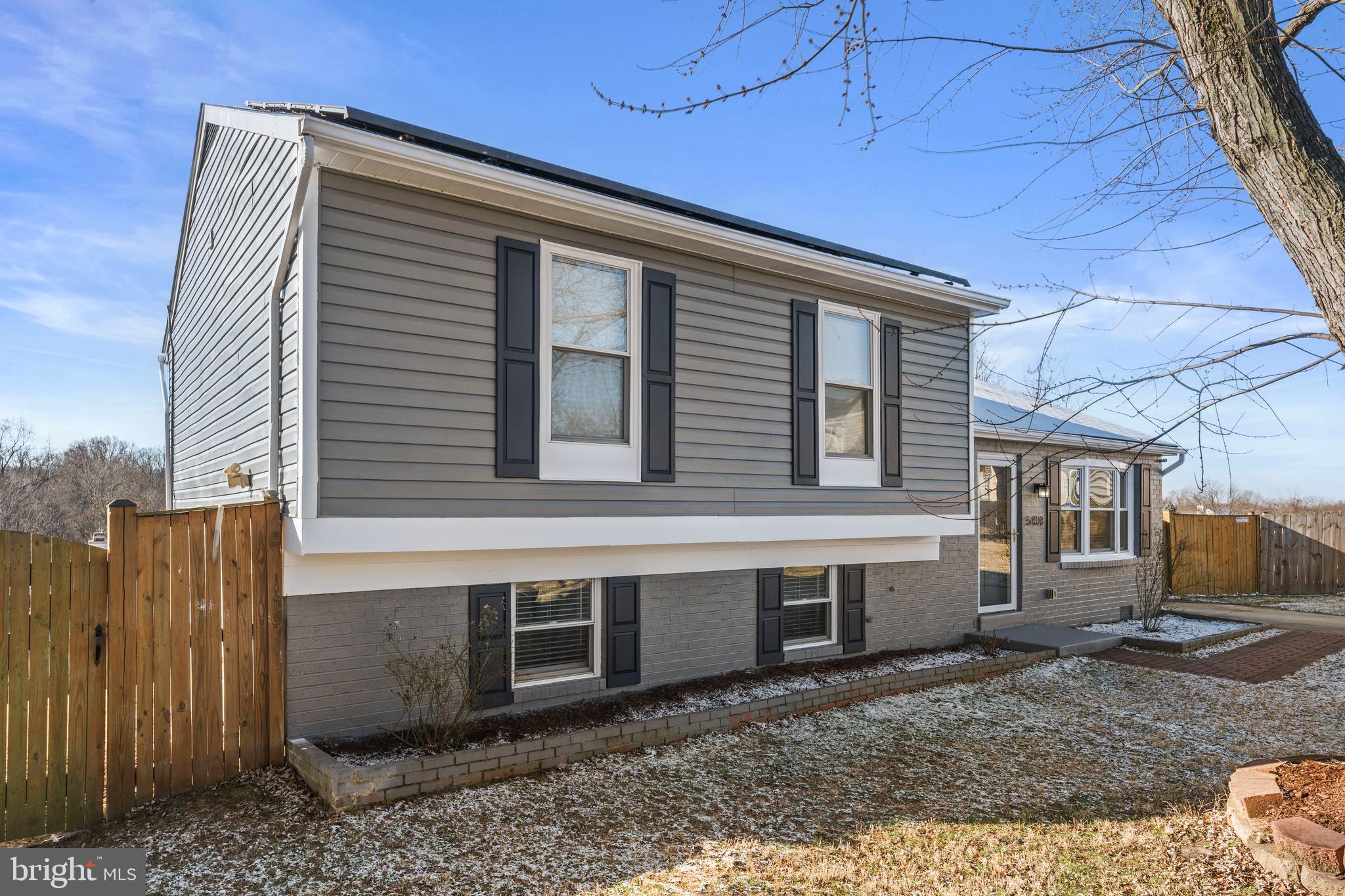 5408 NORLINDA CIRCLE