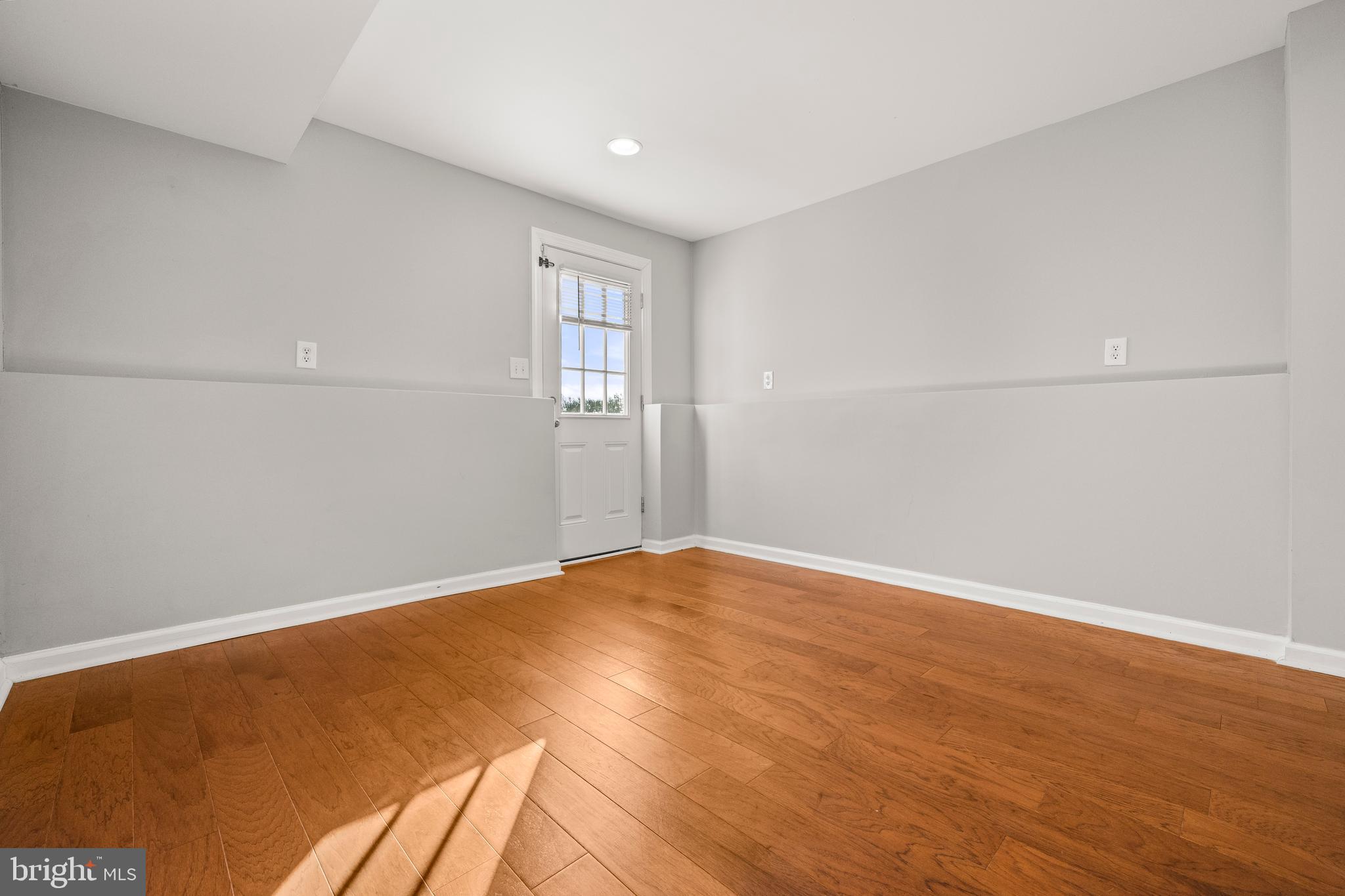 5408 NORLINDA CIRCLE