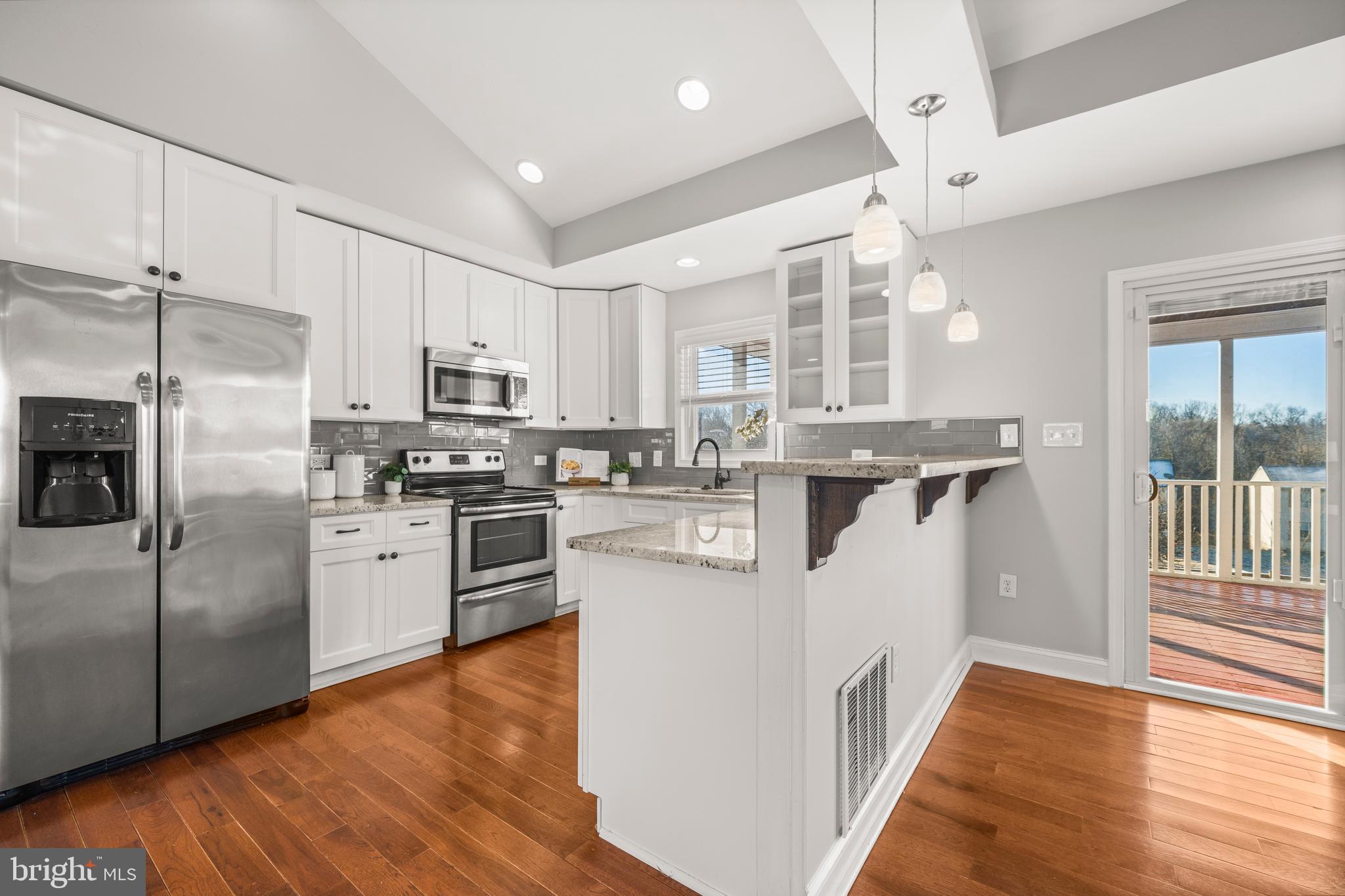 5408 NORLINDA CIRCLE