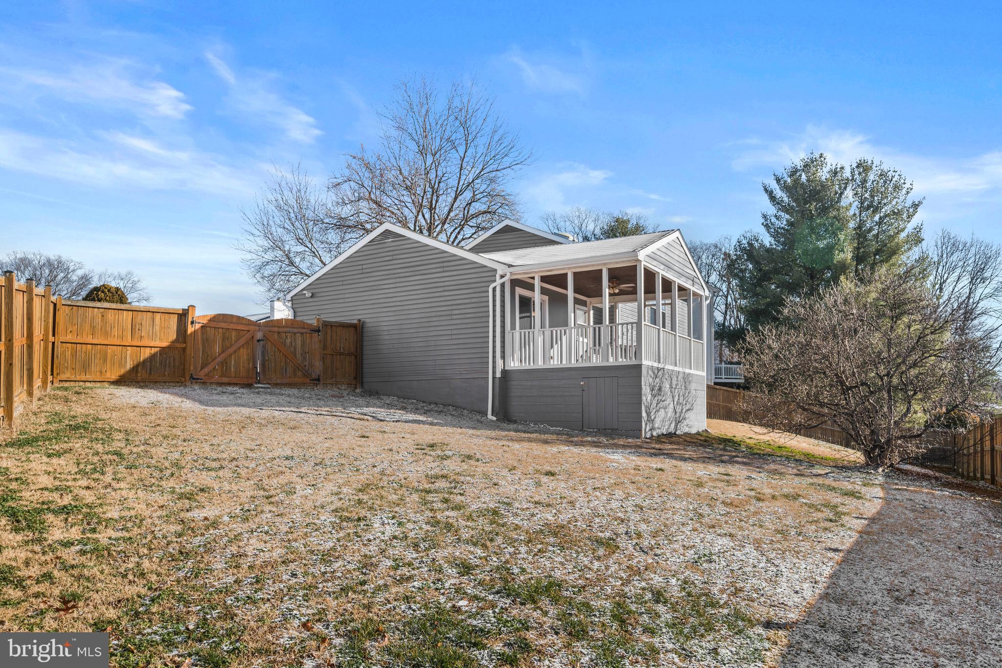 5408 NORLINDA CIRCLE