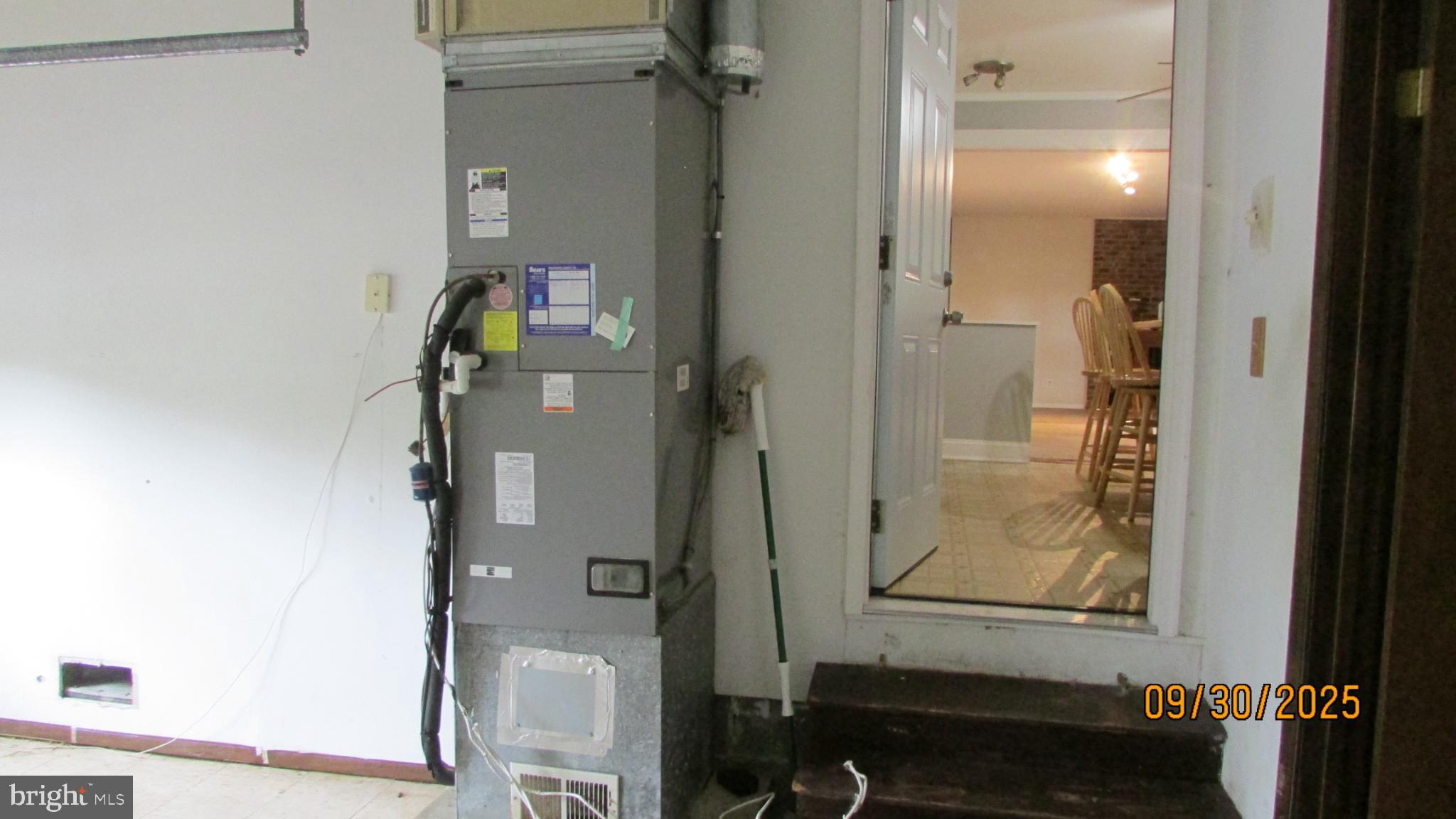 4416 VAN BUREN STREET