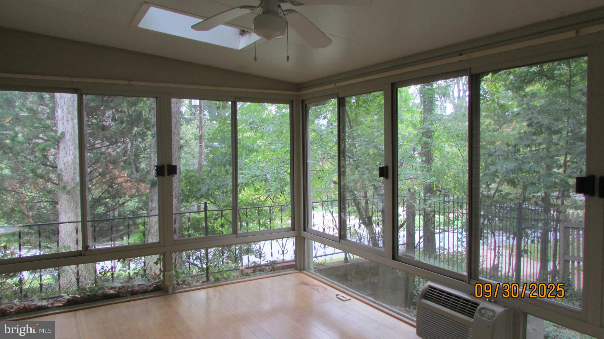 4416 VAN BUREN STREET