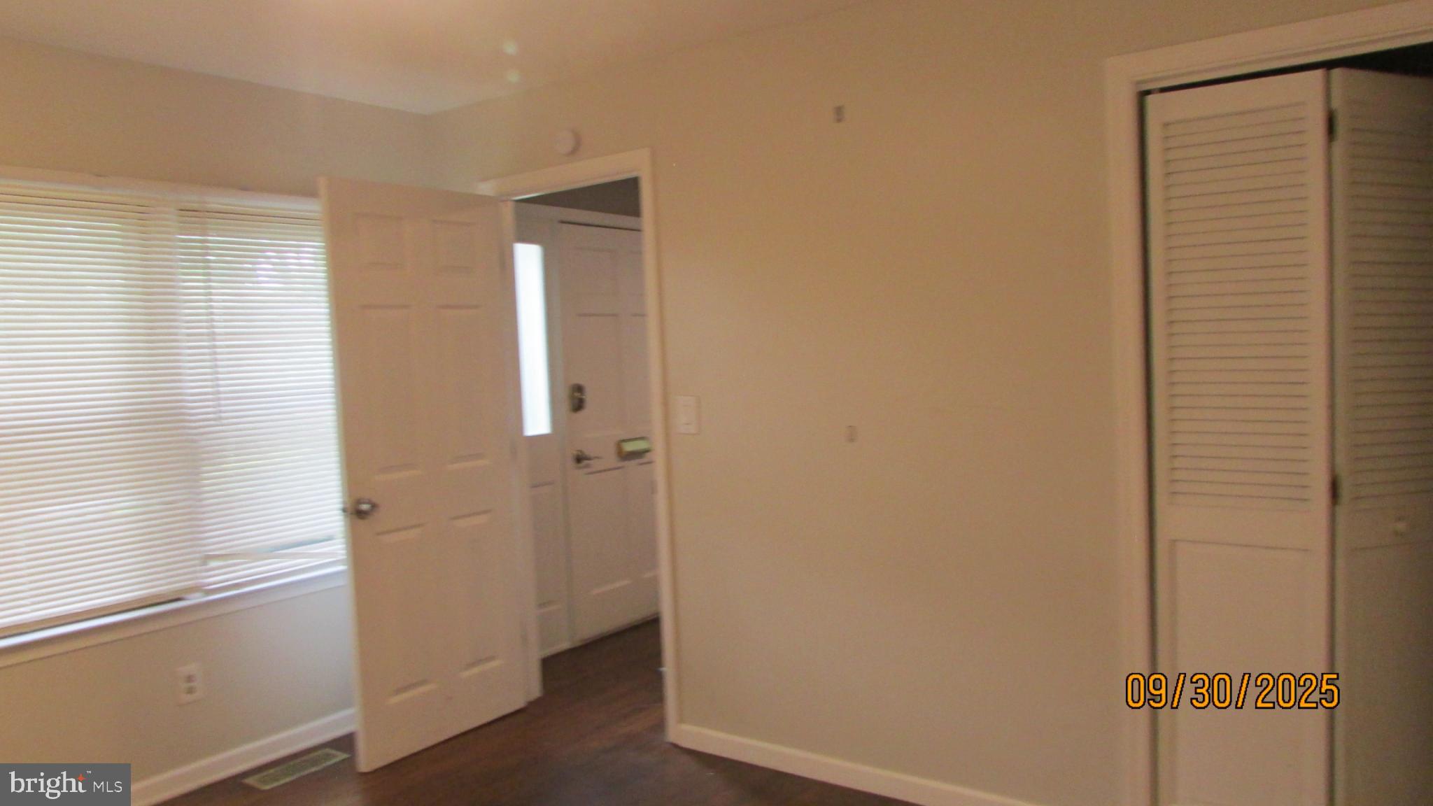 4416 VAN BUREN STREET