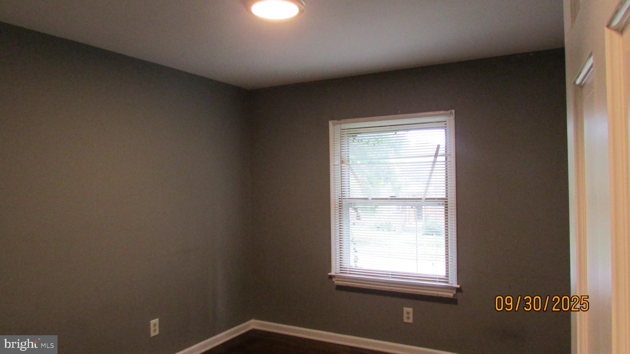 4416 VAN BUREN STREET