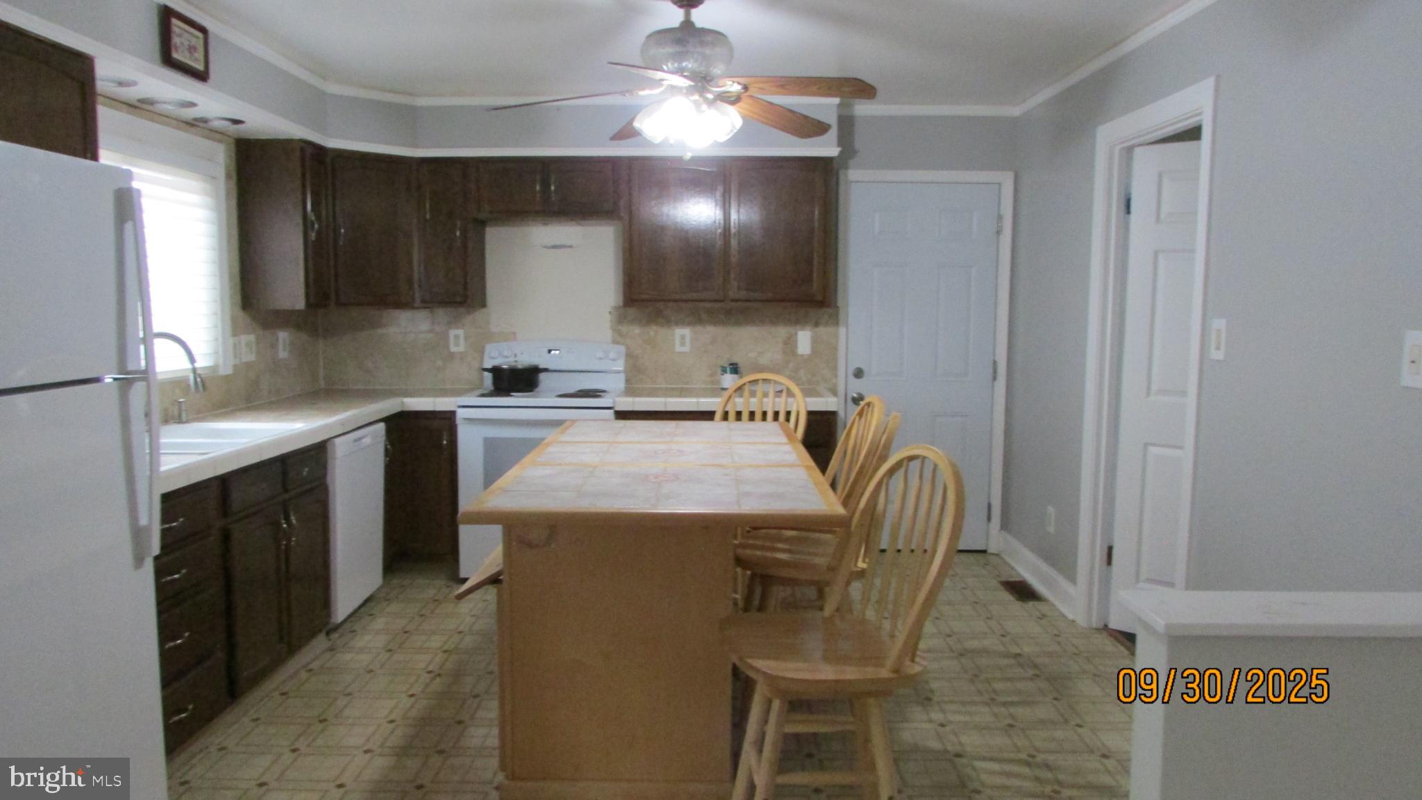 4416 VAN BUREN STREET