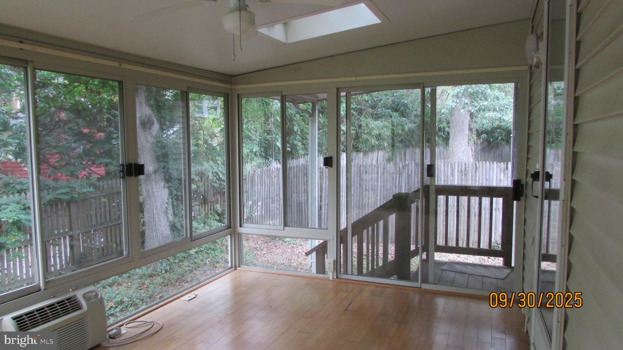 4416 VAN BUREN STREET