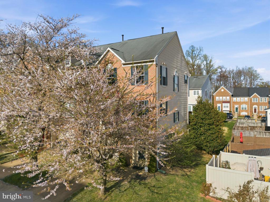 1701 CRIMSON PLACE