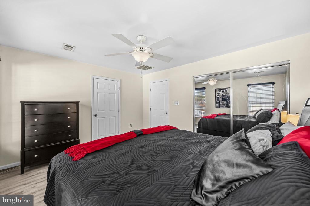 1701 CRIMSON PLACE