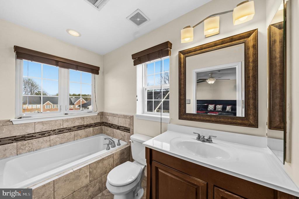 1701 CRIMSON PLACE