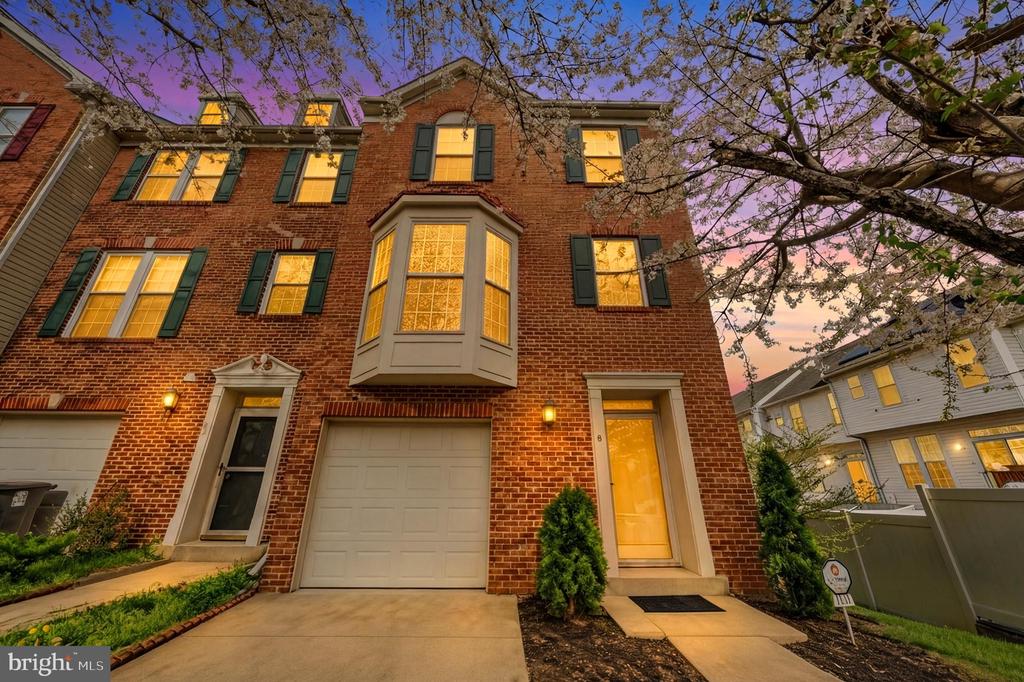 1701 CRIMSON PLACE