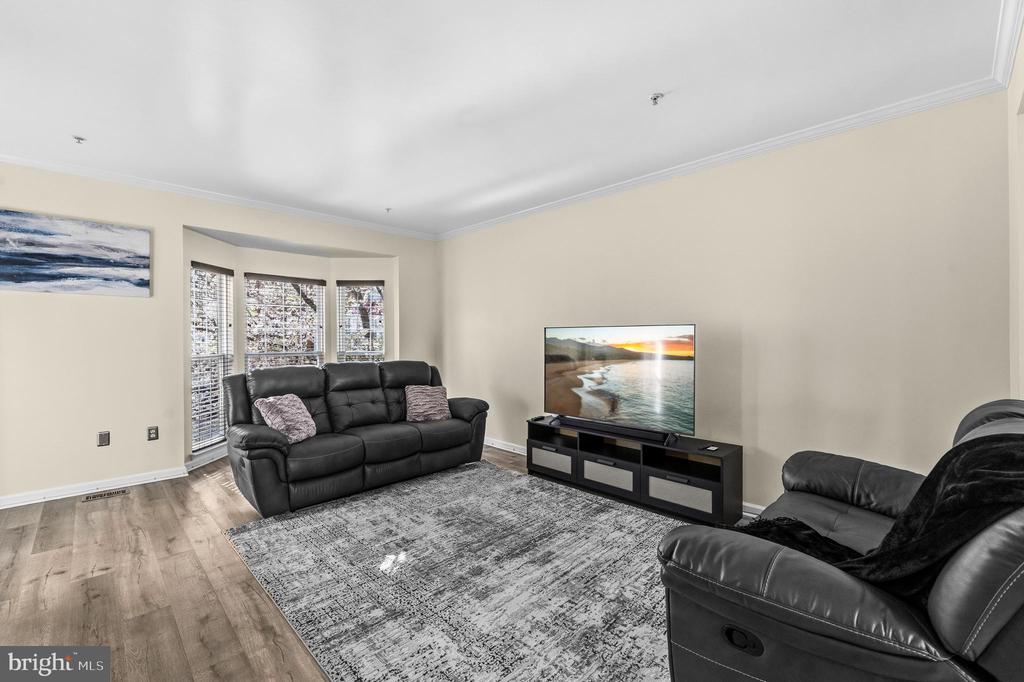 1701 CRIMSON PLACE