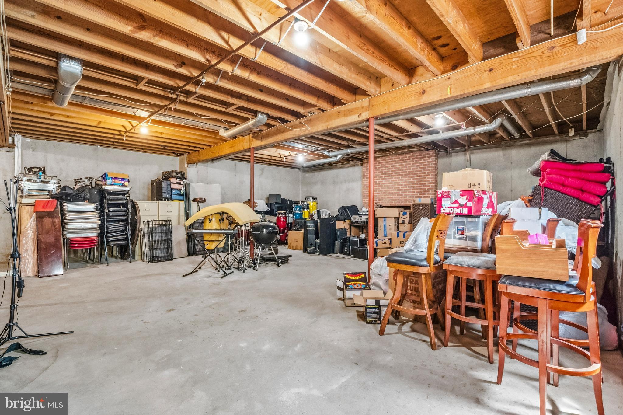 1801 SPRINGVALE COURT