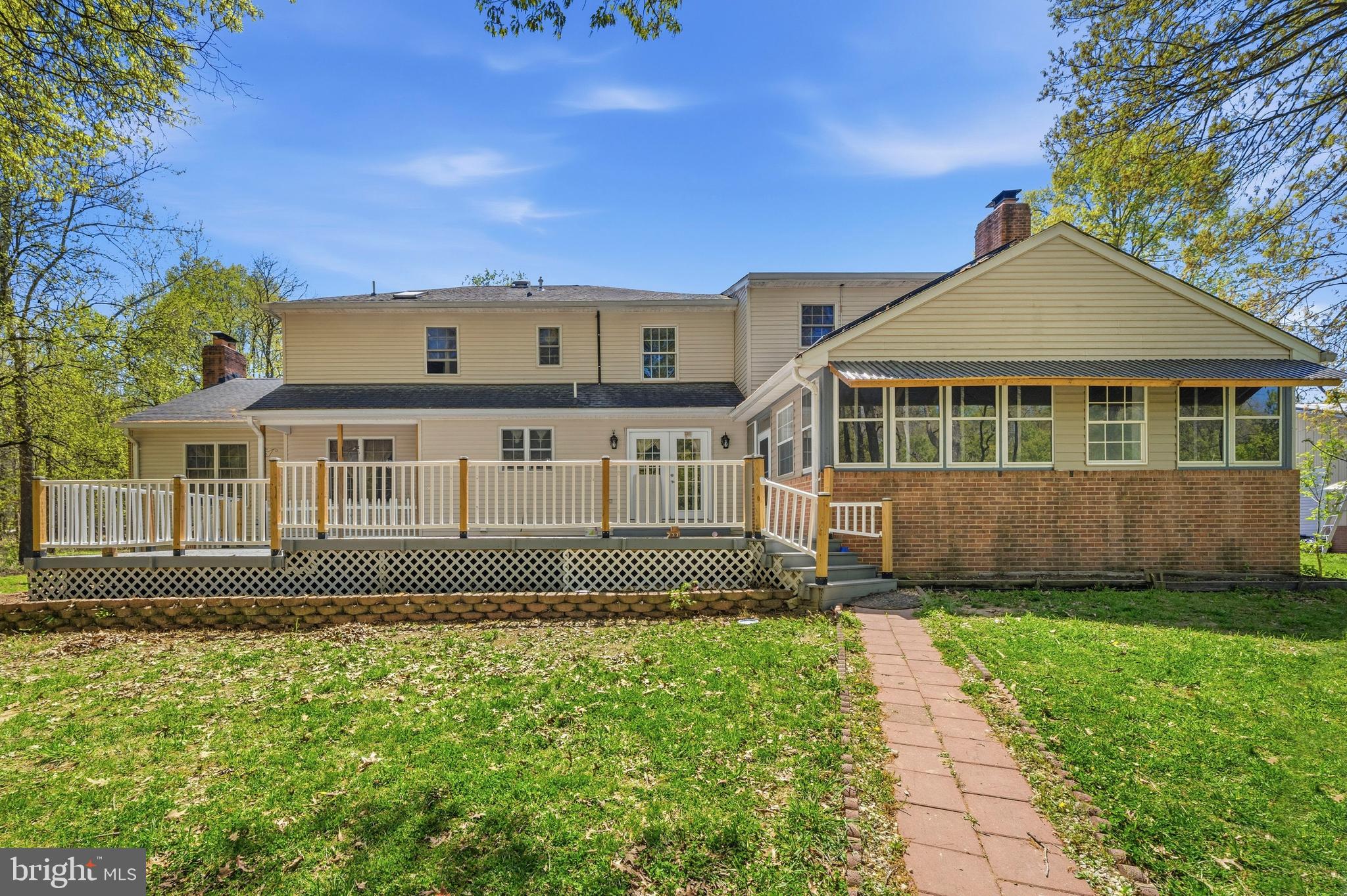 1801 SPRINGVALE COURT