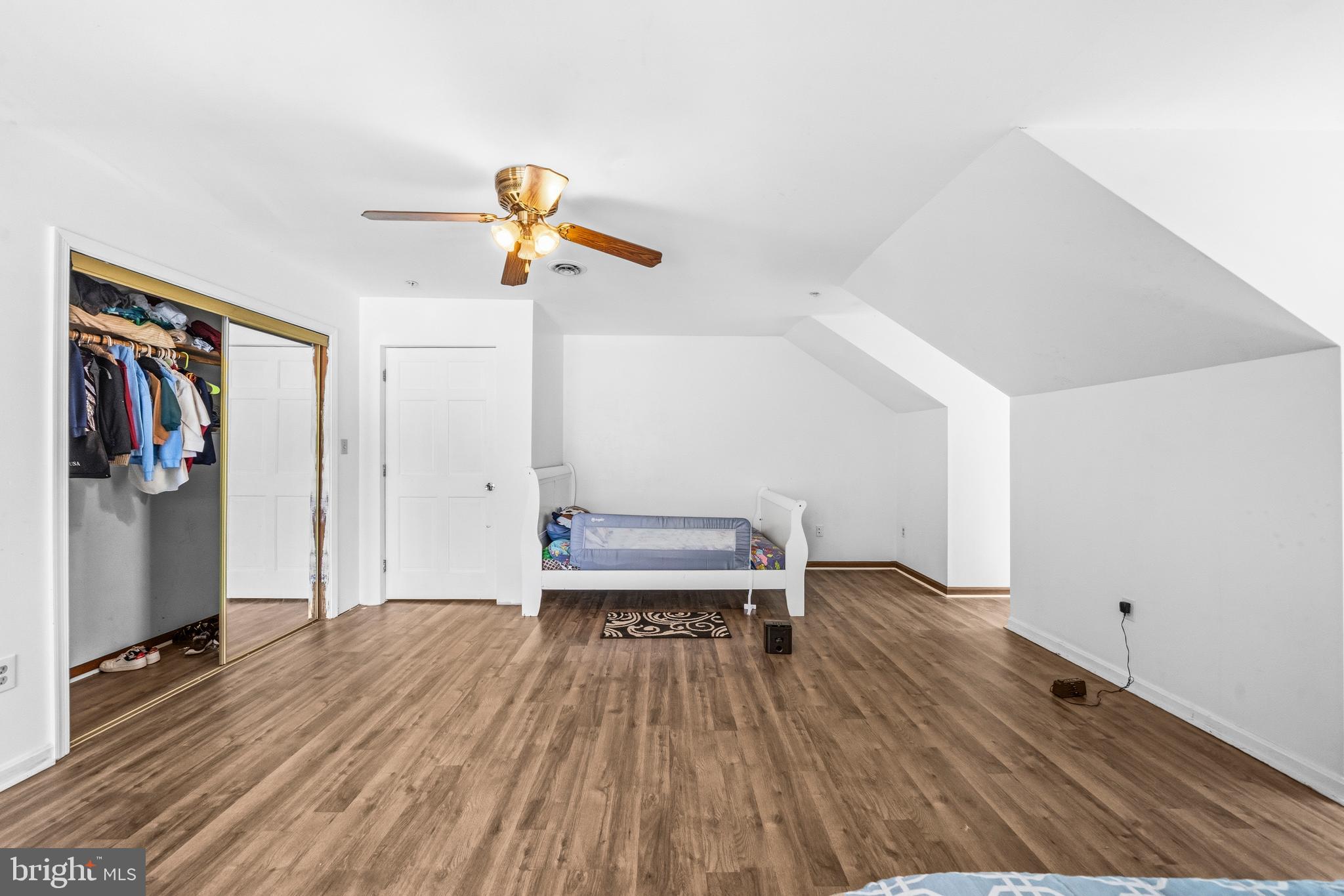 1801 SPRINGVALE COURT
