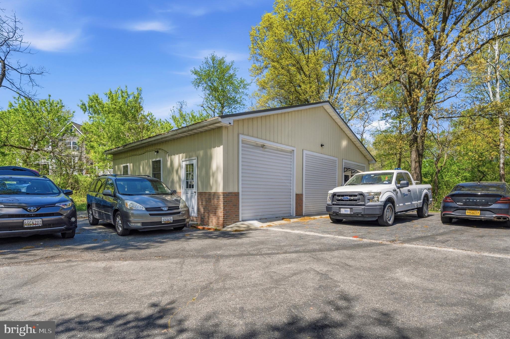 1801 SPRINGVALE COURT