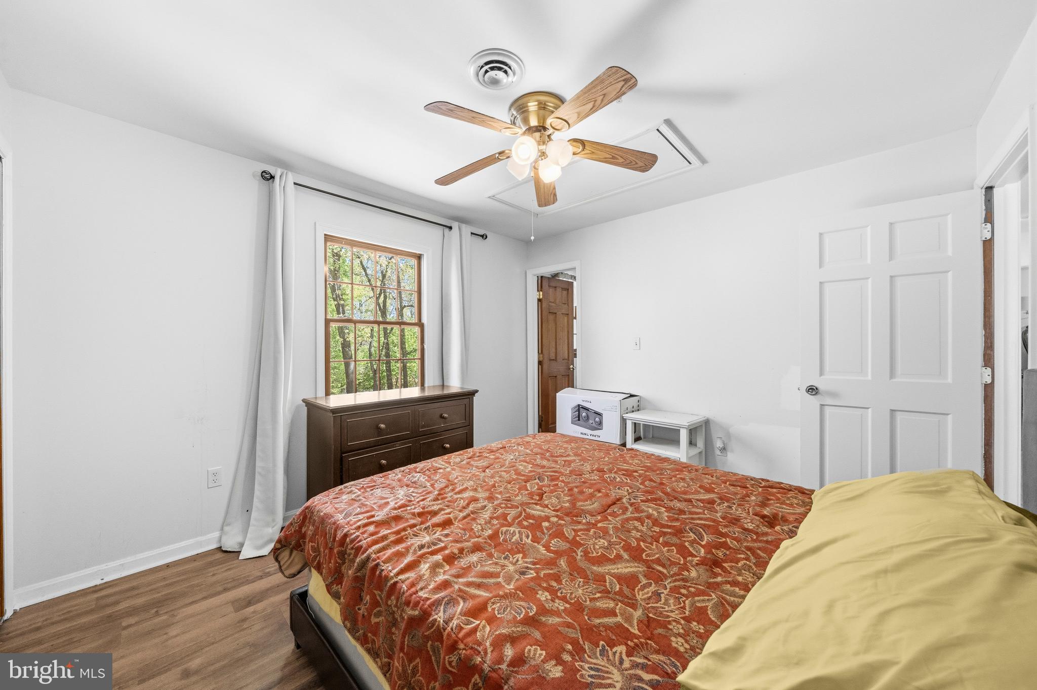 1801 SPRINGVALE COURT