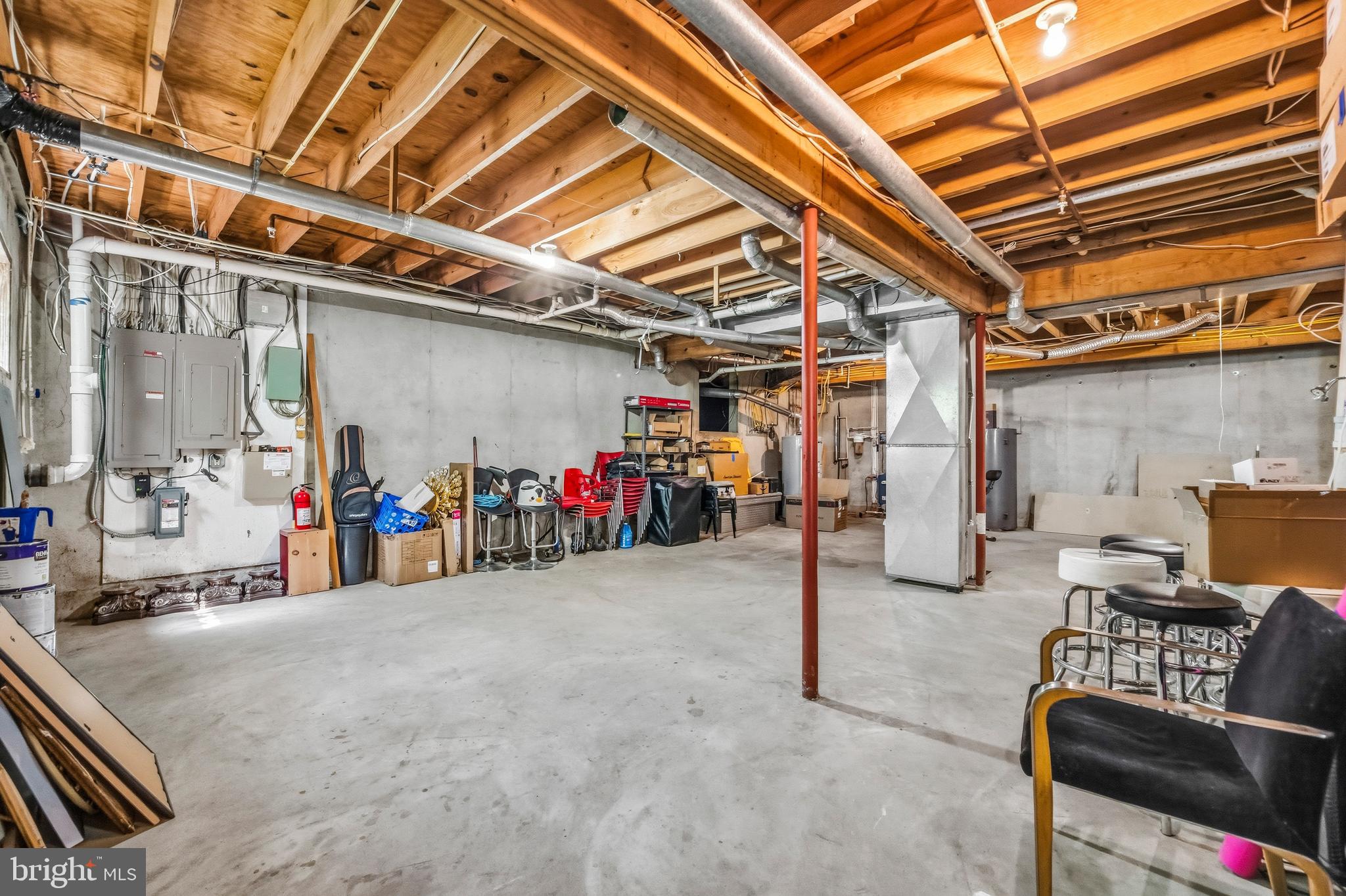 1801 SPRINGVALE COURT