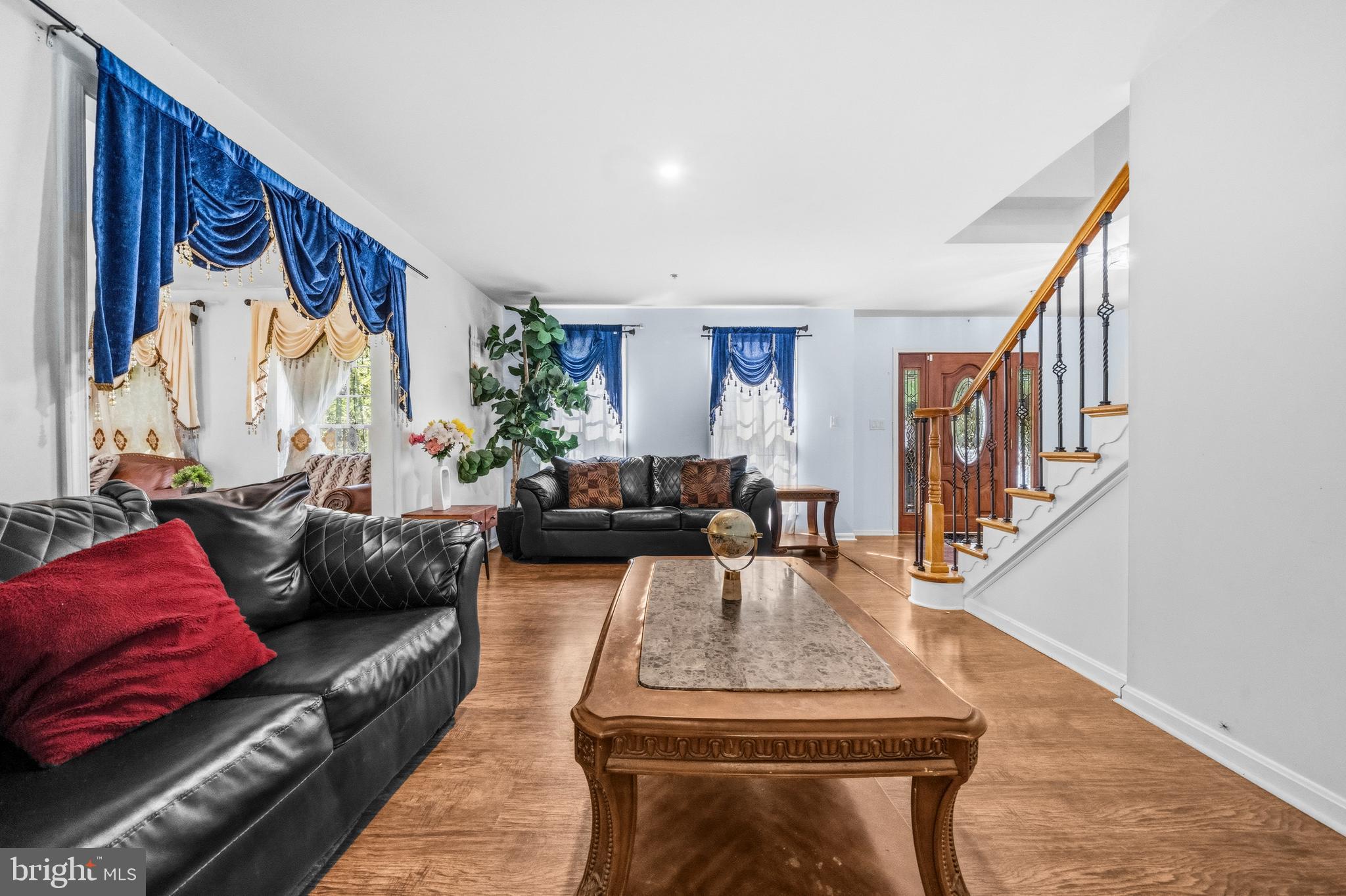 1801 SPRINGVALE COURT