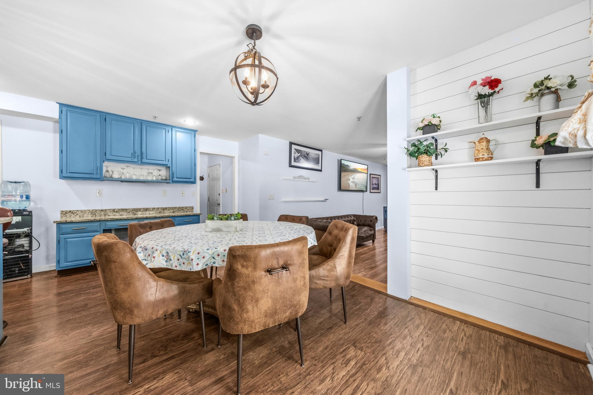 1801 SPRINGVALE COURT