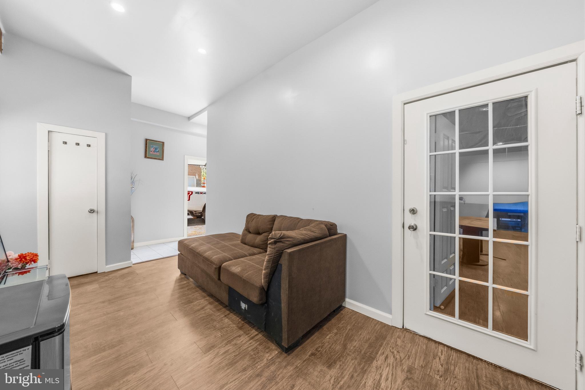 1801 SPRINGVALE COURT