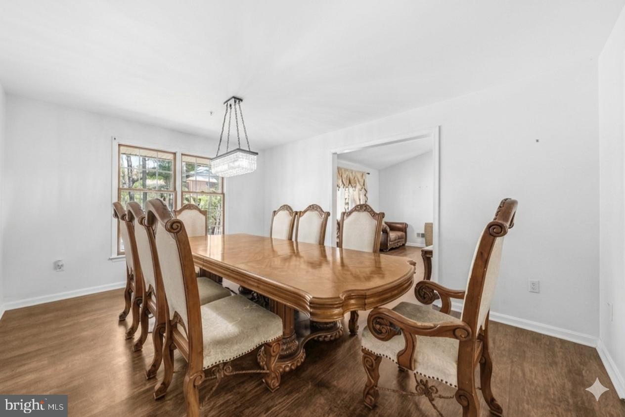 1801 SPRINGVALE COURT
