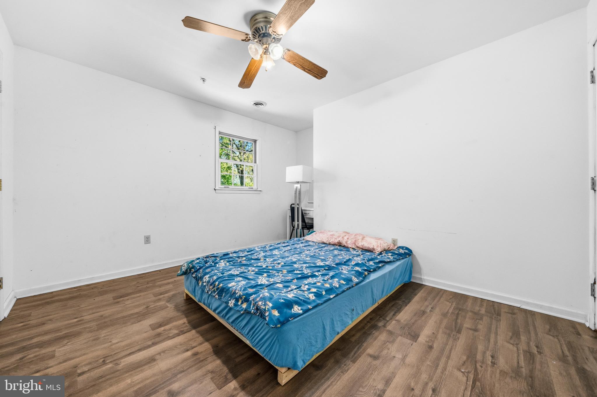 1801 SPRINGVALE COURT