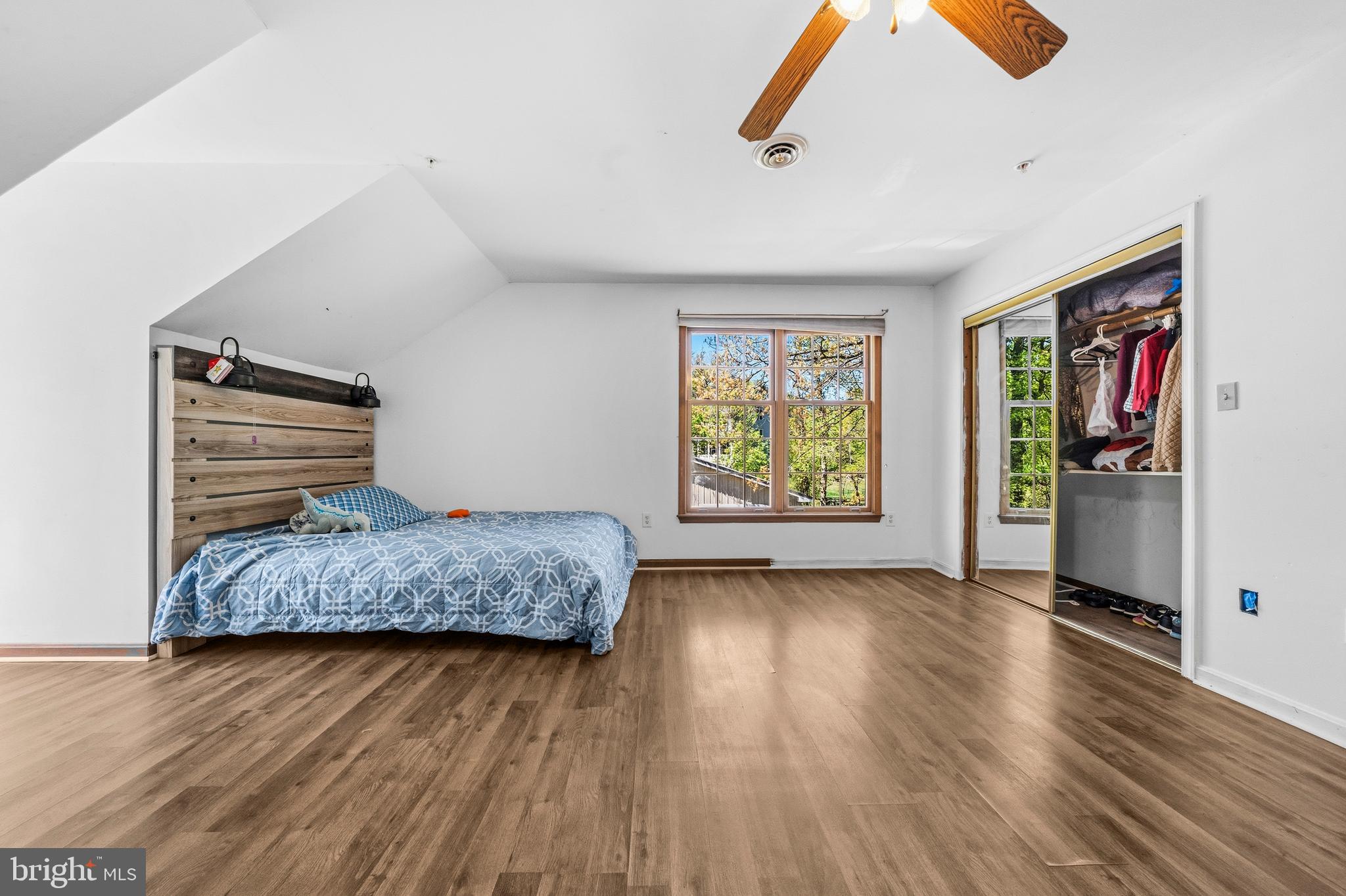 1801 SPRINGVALE COURT
