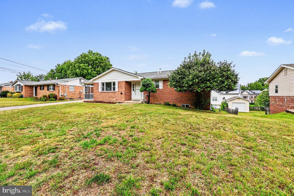 7014 DOWER HOUSE ROAD