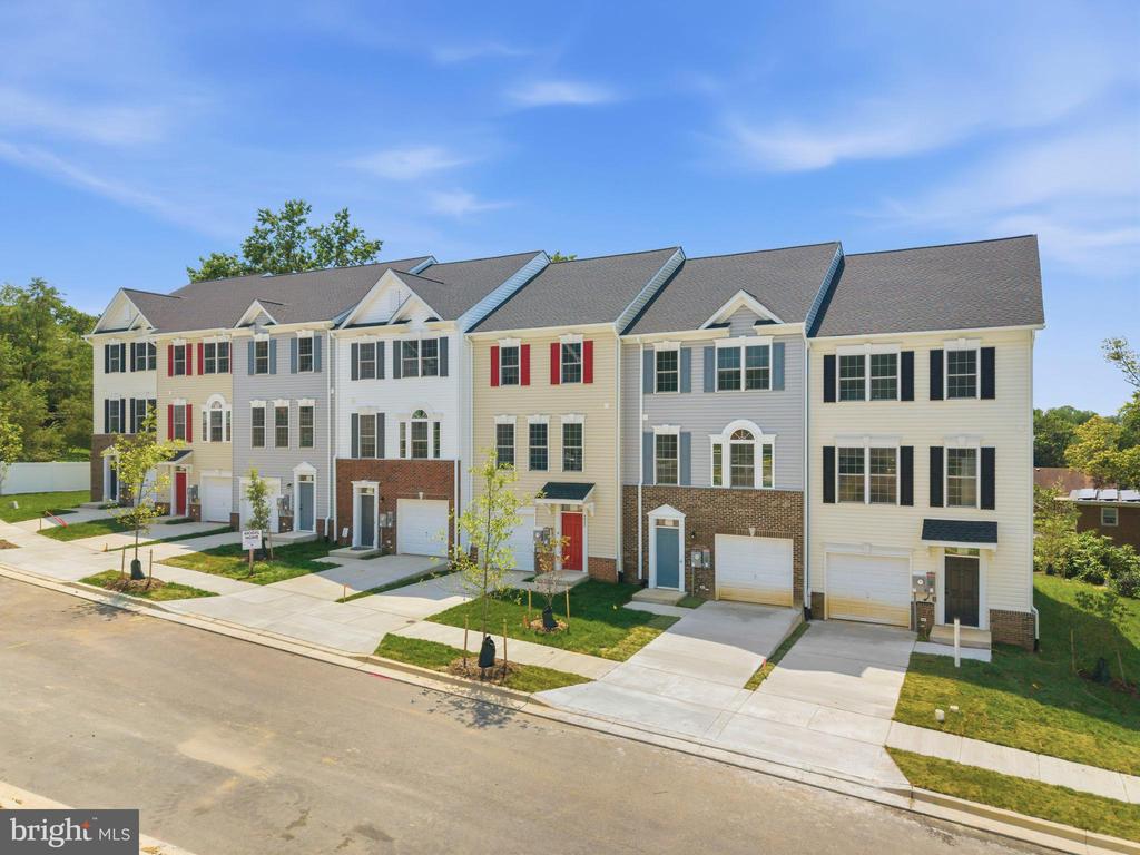 4927 DEVITT PLACE