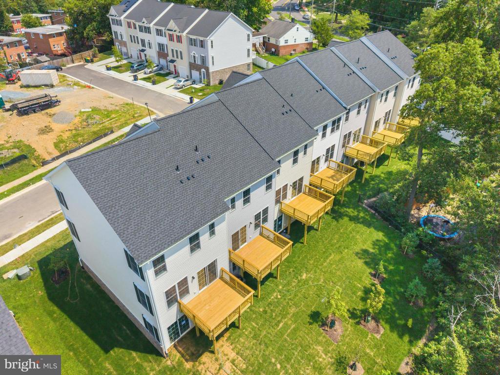 4929 DEVITT PLACE