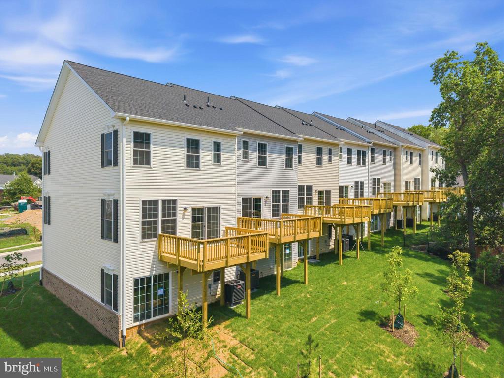 4929 DEVITT PLACE