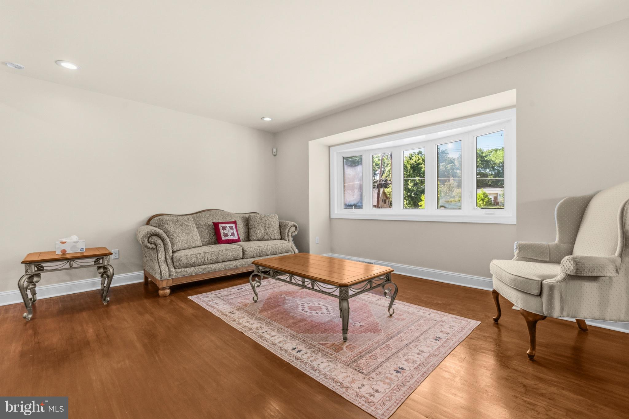 1504 BIRCHWOOD DRIVE