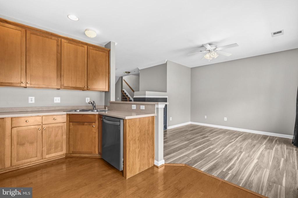 12352 OPEN VIEW LANE 1214