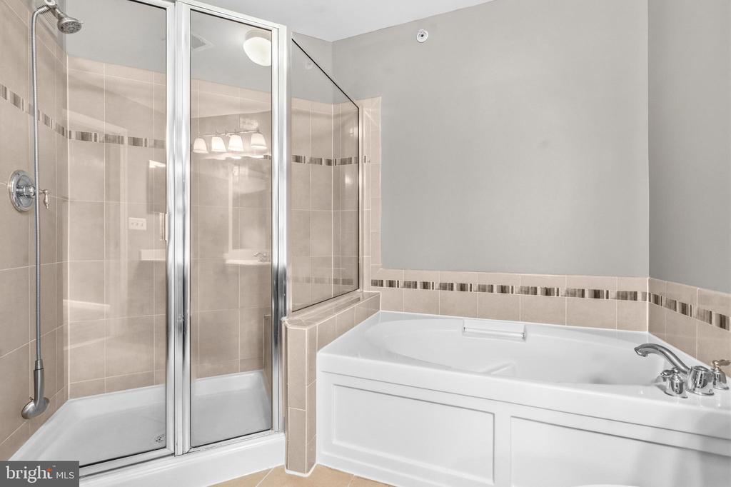 12352 OPEN VIEW LANE 1214