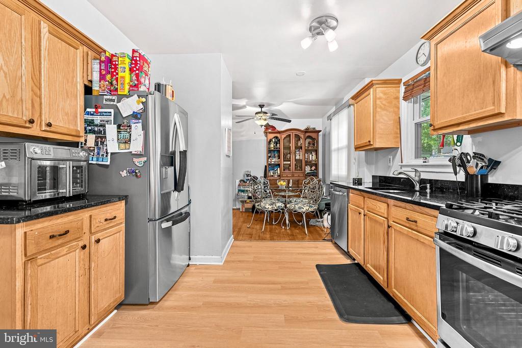 8408 CARROLLTON PARKWAY
