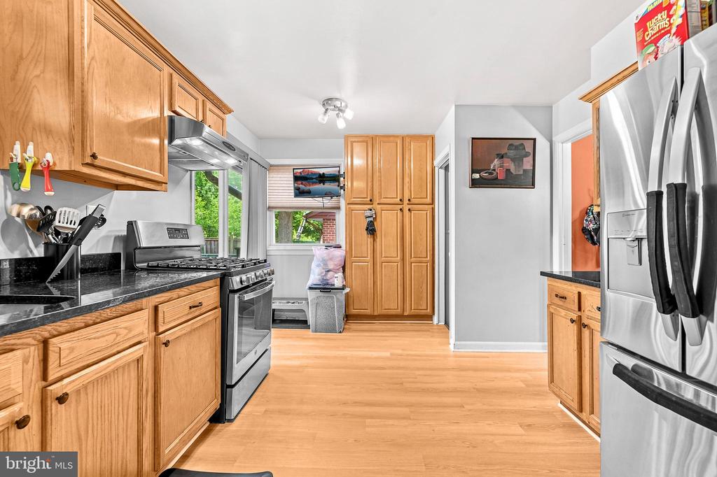 8408 CARROLLTON PARKWAY