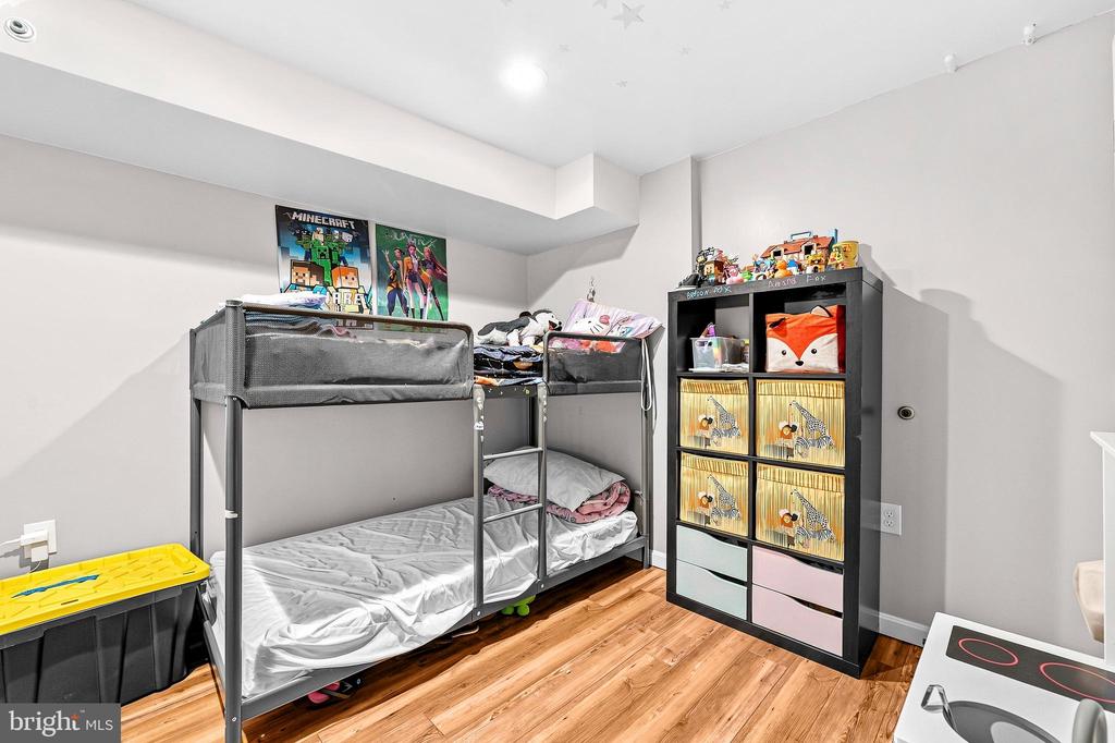 8408 CARROLLTON PARKWAY