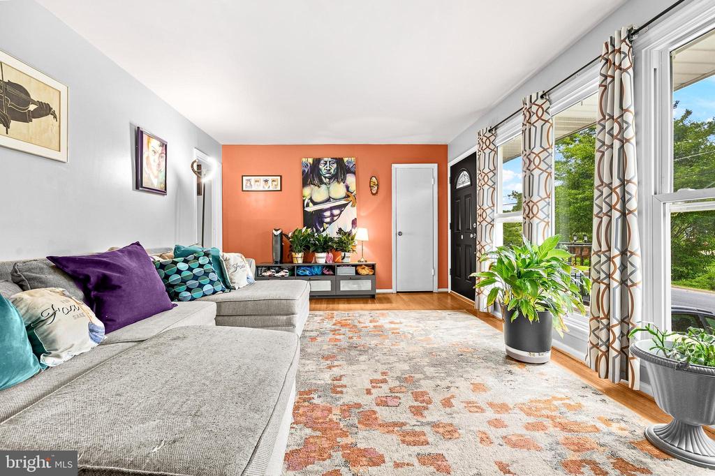 8408 CARROLLTON PARKWAY