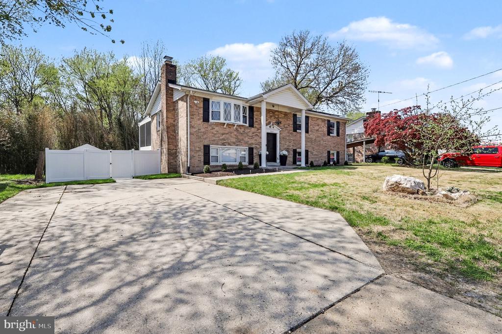 7009 DOWER HOUSE ROAD
