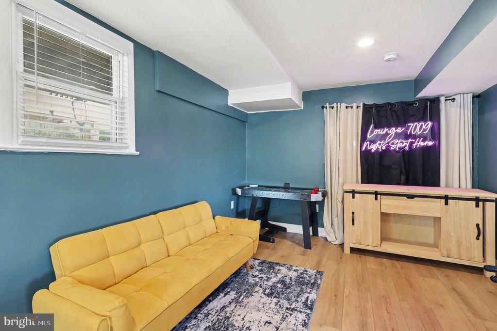 7009 DOWER HOUSE ROAD