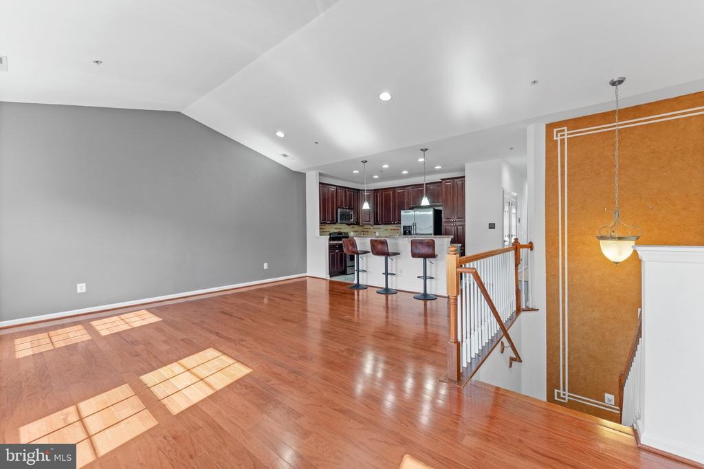 5656 VIRGINIA LANE Unit: 70