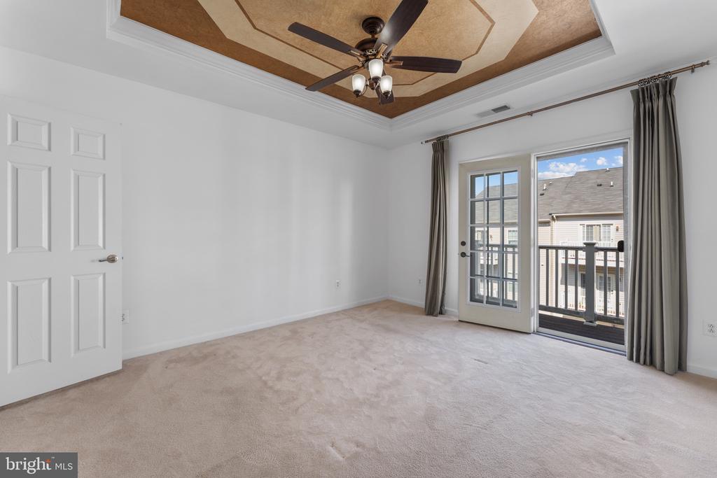 5656 VIRGINIA LANE Unit: 70