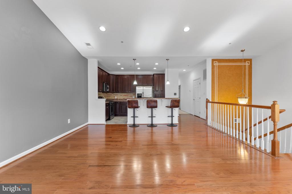 5656 VIRGINIA LANE Unit: 70