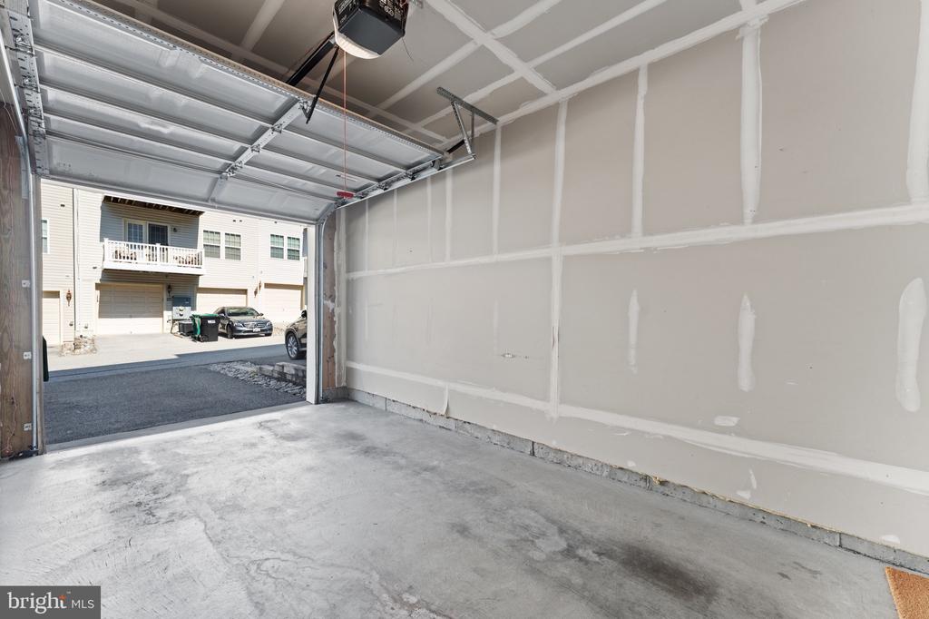 5656 VIRGINIA LANE Unit: 70