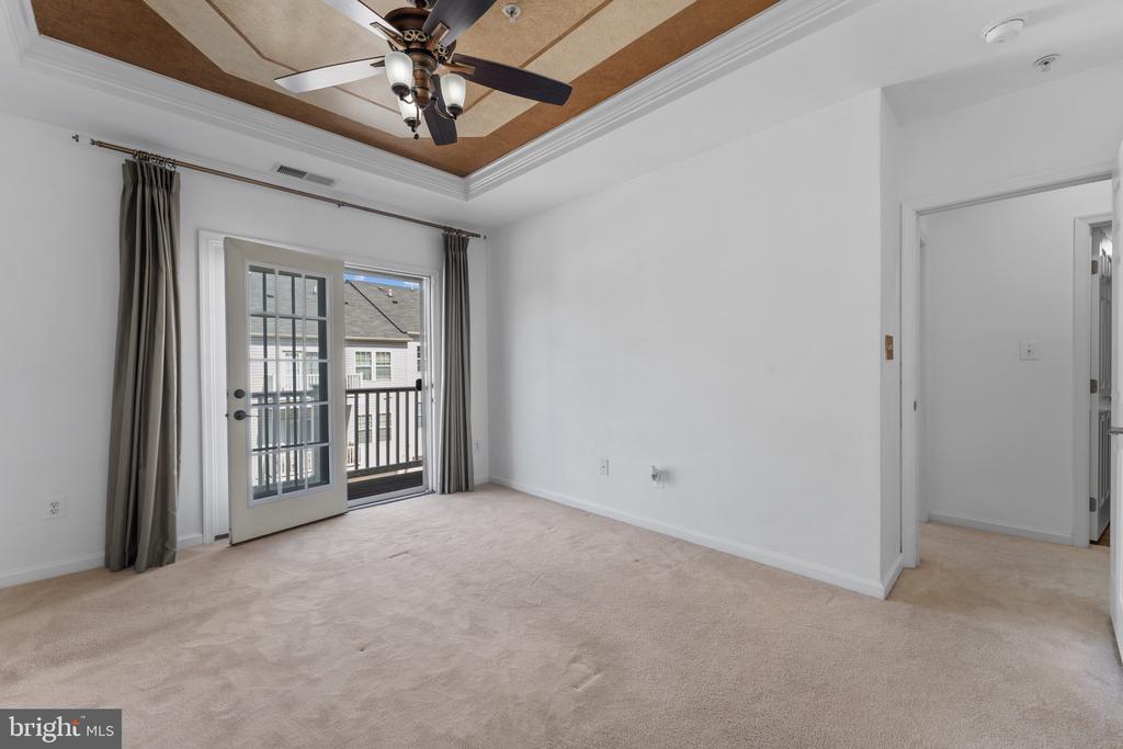 5656 VIRGINIA LANE Unit: 70